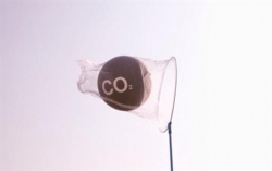 giai phap bien khi thai co2 thanh nhua duoc pham