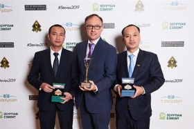 sua chua dua tu nhien doc dao cua viet nam vua ra mat 6 thang da gianh giai vang the gioi cho san pham xuat sac 2019