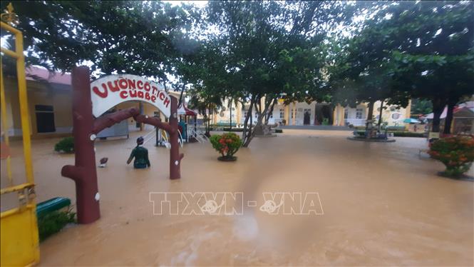 Thủ tướng chỉ đạo tập trung đối phó mưa lũ lớn tại miền Trung