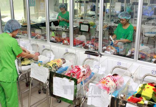 Nỗ lực giảm thiểu mất cân bằng giới tính khi sinh - Bài 2: Hoàn thiện pháp luật và thay đổi nhận thức cộng đồng