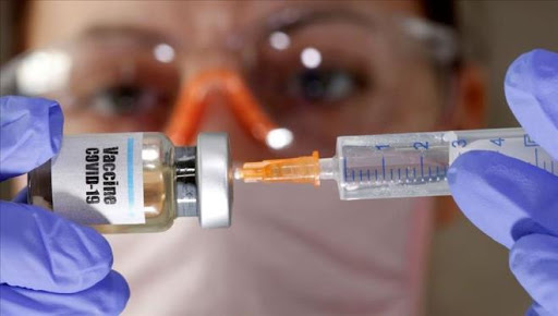 Việt Nam đặt mua vắc-xin Covid-19 từ Nga và Anh