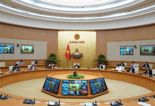 Thủ tướng: Chủ trương đối với H&agrave; Nội, TP Hồ Ch&iacute; Minh l&agrave; phải đeo khẩu trang ở nơi c&ocirc;ng cộng, đ&ocirc;ng người
