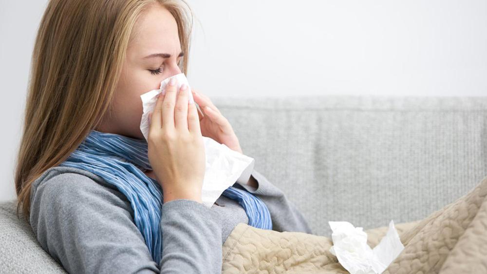 Nguy cơ kép của dịch cúm mùa và COVID-19 vào mùa Đông