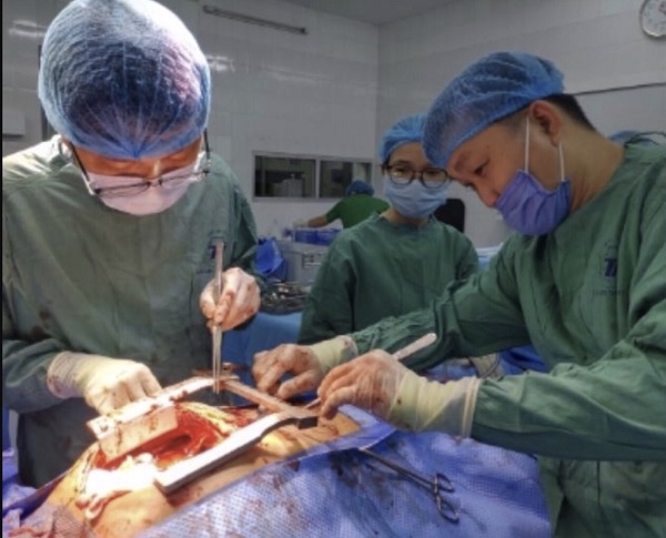 TP.HCM: Phẫu thuật kịp thời, cứu sống nam bệnh nhân bị đâm thủng tim