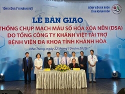 khatoco trao tang he thong dsa cho benh vien da khoa tinh khanh hoa