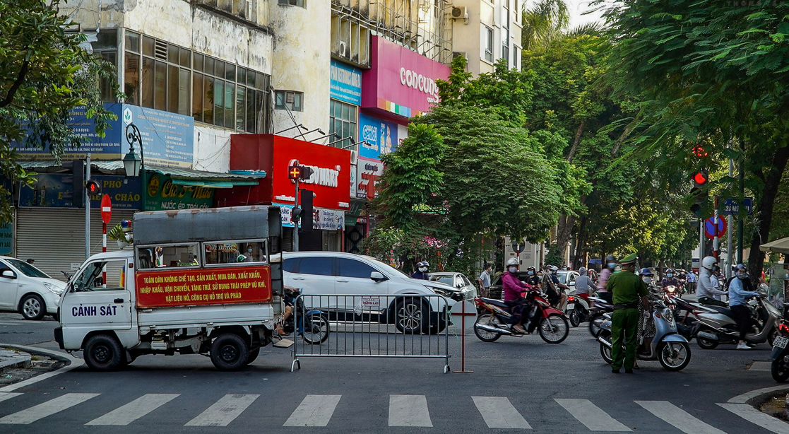 Hà Nội phát hiện 5 ca COVID-19 chưa rõ nguồn lây