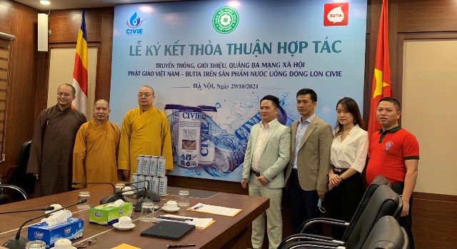 Trung ương Giáo hội Phật giáo Việt Nam chung tay đẩy lùi rác thải nhựa