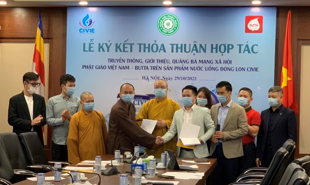 Trung ương Giáo hội Phật giáo Việt Nam chung tay đẩy lùi rác thải nhựa