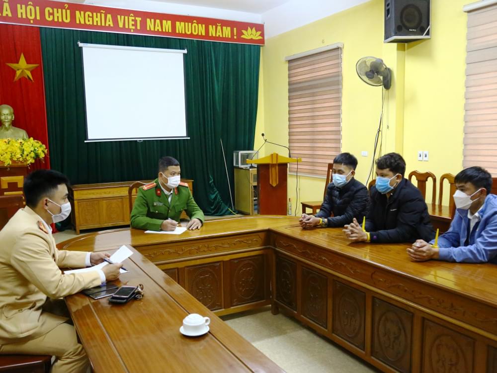 Hà Tĩnh: Tuyên phạt 409 tháng tù đối với 8 đối tượng mua bán, tàng trữ pháo