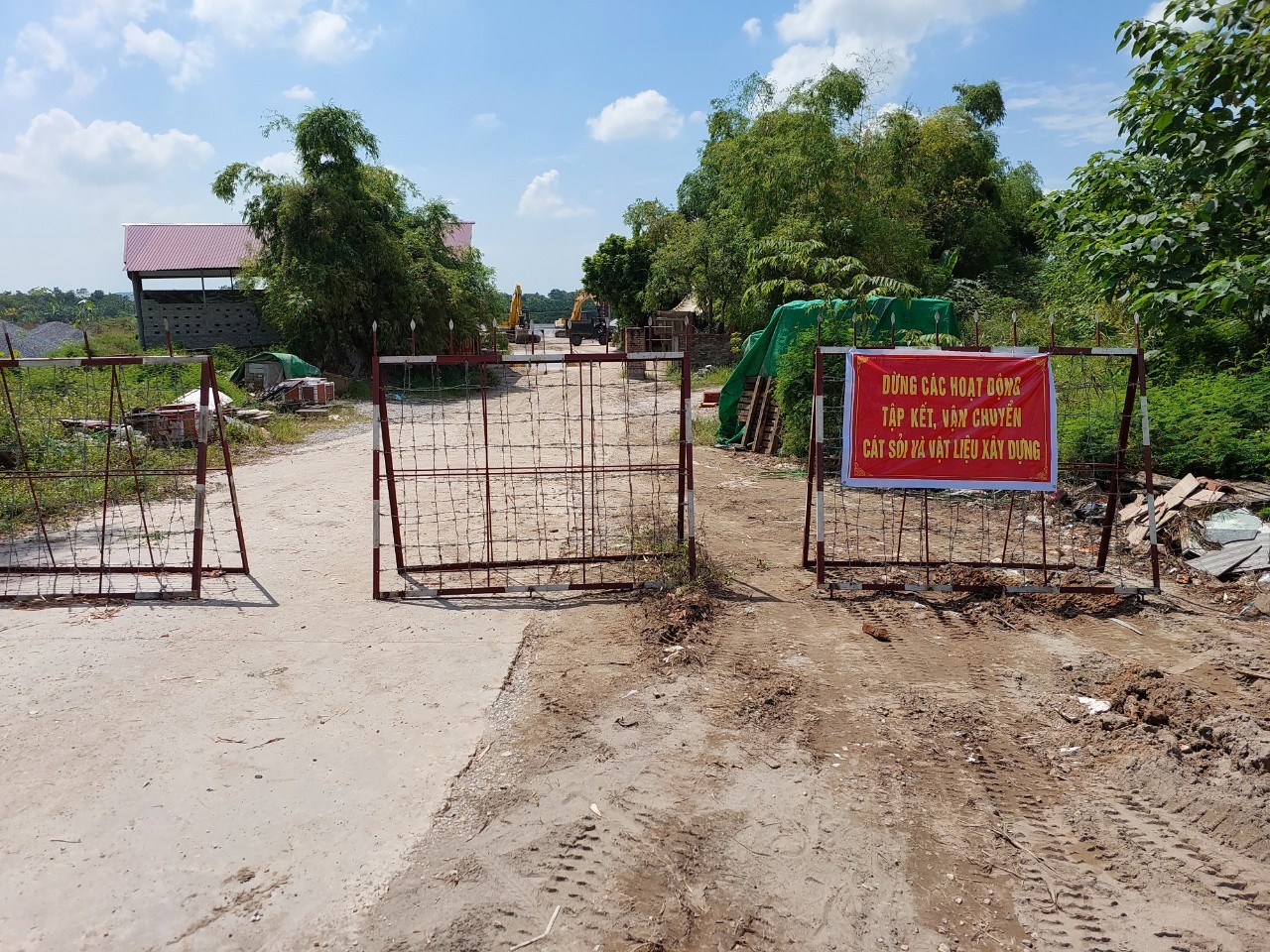 Quế Võ (Bắc Ninh): Chỉ đạo khẩn cấp, giải toả triệt để các sai phạm trên hành lang đê điều mùa mưa bão