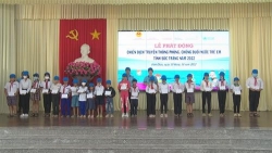 soc trang phat dong chien dich truyen thong chong duoi nuoc tre em