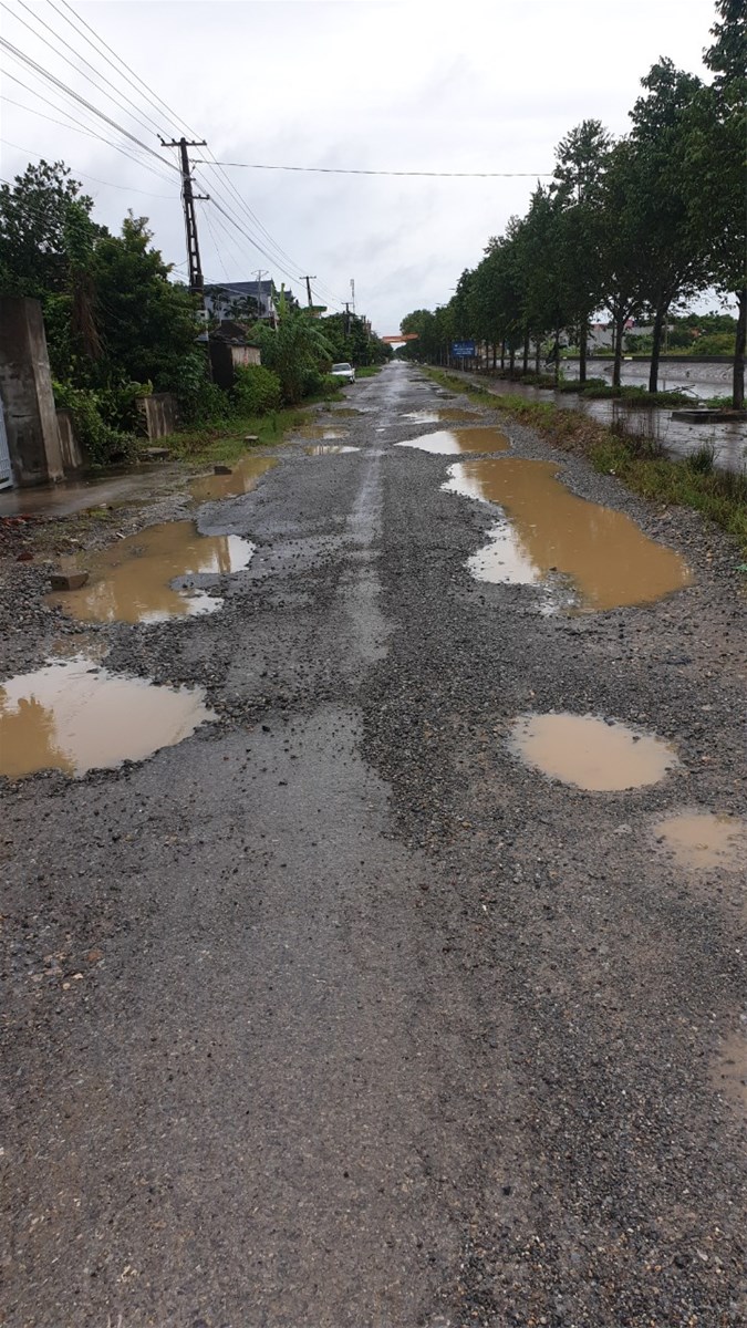 Thanh Hóa: Nhiều tuyến đường xuống cấp nghiêm trọng, đe dọa tính mạng người tham giao thông
