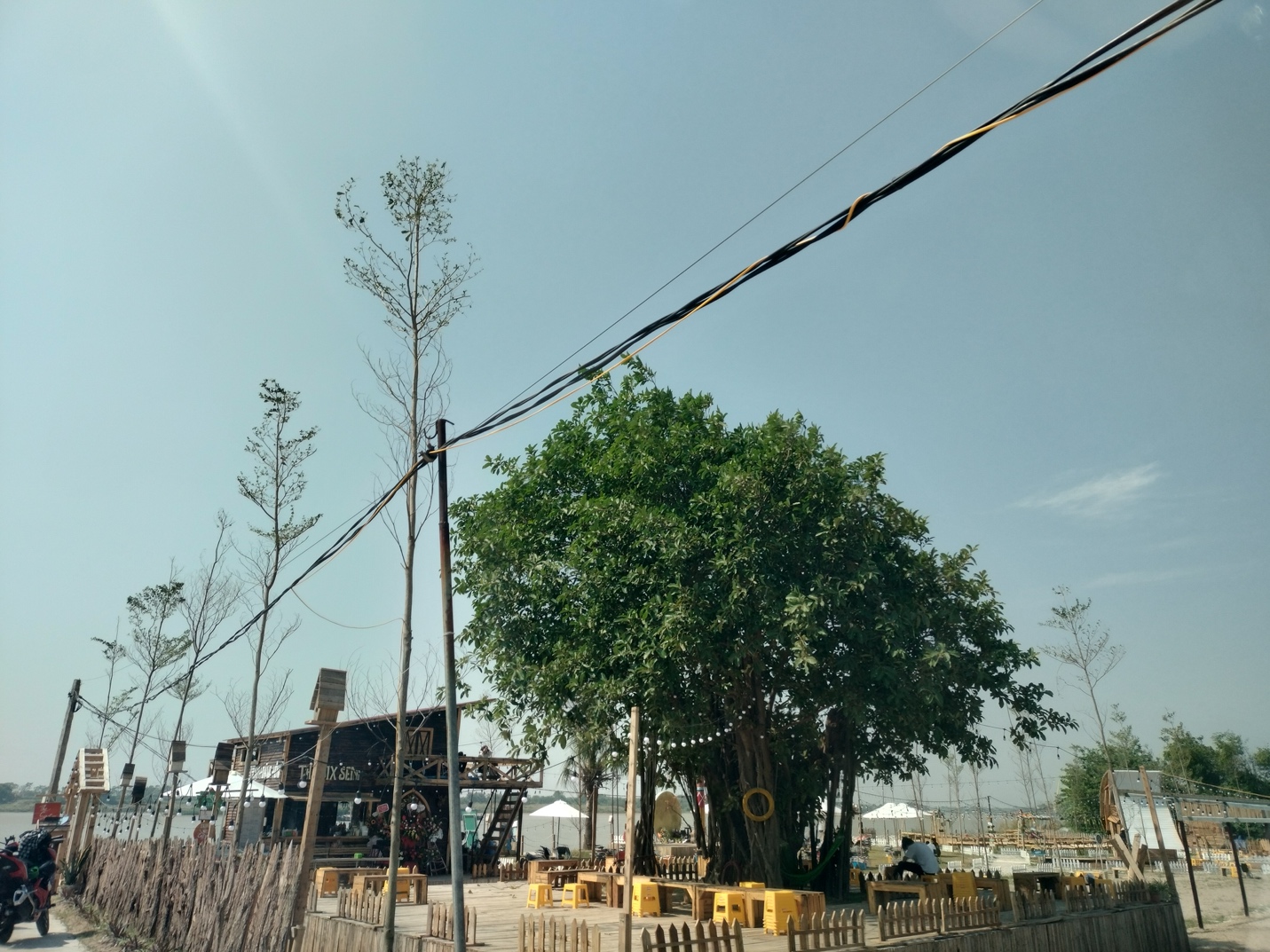 Bài 2: Tiên Du (Bắc Ninh): Bao giờ xử lý tình trạng “xâm hại” hành lang đê sông Đuống trong mùa mưa bão