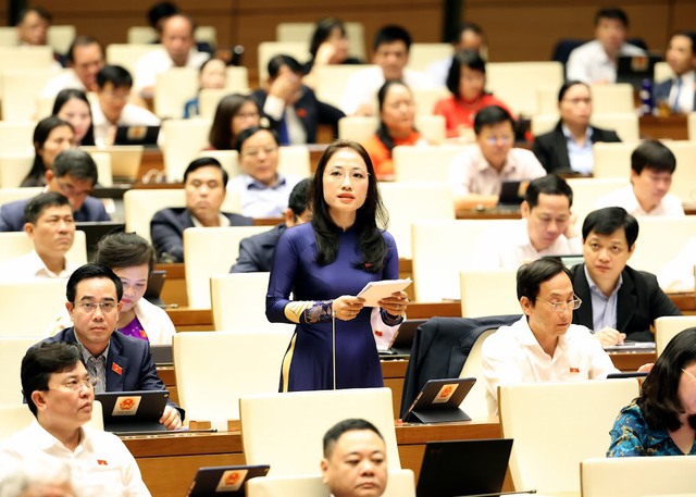 Nhiều vấn đề kinh tế-xã hội được đại biểu QH quan tâm, đóng góp ý kiến