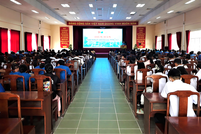 Sóc Trăng Diễn đàn thanh niên với văn hóa giao thông
