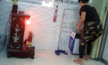 'Thần toán' xúi bán trinh và cướp tình ở Sài Gòn