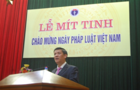bo y te to chuc mit tinh chao mung ngay phap luat viet nam
