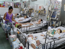tp ho chi minh them 2 tre em nhap vien vi benh sot ret