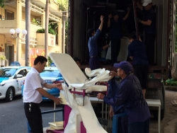 bvdk tinh khanh hoa tiep nhan hang vien tro ve y te