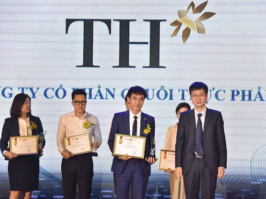 “Sản phẩm mới xuất sắc của thế giới 2018” TH true NUT lọt TOP 10 thực phẩm được Tin &amp;amp; Dùng nhất Việt Nam 2019