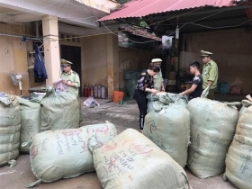 bat giu 864 lo nuoc hoa khong co hoa don hop phap