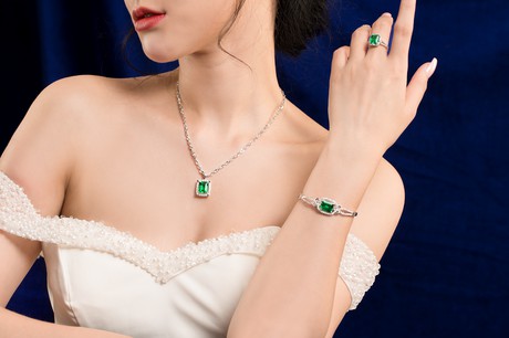 Trang sức AJC c&ocirc;ng bố nhận diện thương hiệu mới hiện đại v&agrave; thời thượng