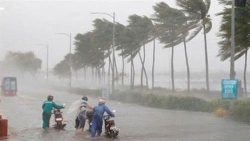 ap thap nhiet doi gay mua lon o mien trung nguy co sat lo dat cao