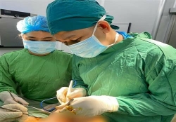 benh vien da khoa tinh khanh hoa phau thuat thanh cong khoi u vu nang 5 kg cho benh nhan