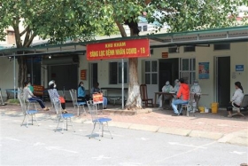 tu 1711 ha noi thi diem dieu tri f0 trieu chung nhe tai dia phuong va cach ly f1 tai nha