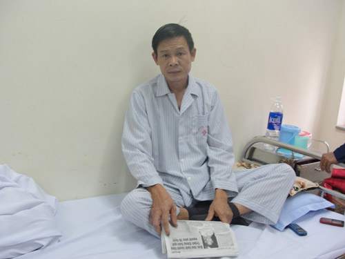 Bệnh nh&amp;acirc;n Nguyễn Văn Hiệu. (51 tuổi, Lạng Giang, Bắc Giang) đang điều trị tại BV Huyết học nhập viện do chảy m&amp;aacute;u dạ d&amp;agrave;y, chảy m&amp;aacute;u đại tr&amp;agrave;ng