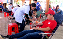 khanh hoa hon 600 doan vien thanh nien hien mau tinh nguyen
