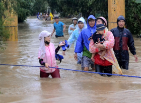 thuy dien dong loat xa lu nhieu dia phuong bi nhan chim