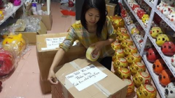 me man ngam dan heo dat tu lam cua co gai ha thanh