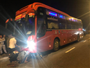 hue hai cong nhan bi xe khach keo le tu vong ngay tai cho