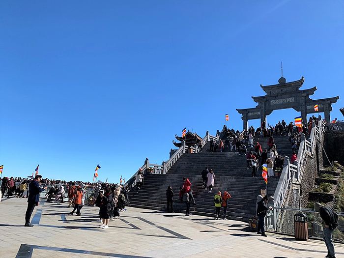 Những khoảnh khắc thiên nhiên chỉ Fansipan mới có