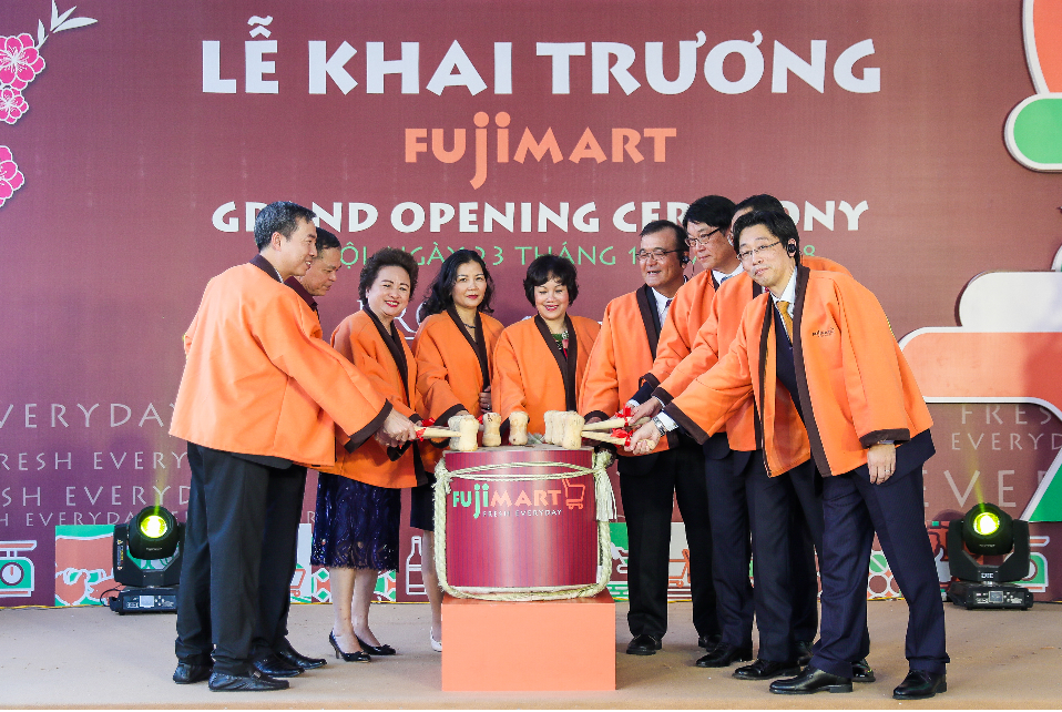 Tập đoàn BRG và Tập đoàn Sumitomo khai trương siêu thị FujiMart