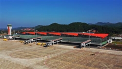 chuyen gia ha lan san bay van don hien dai nhat viet nam