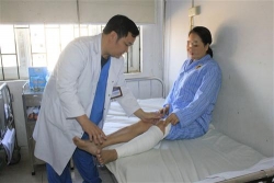 dieu tri thanh cong benh nhan bi thuyen tac huyet khoi tinh mach sau chi duoi cap tinh