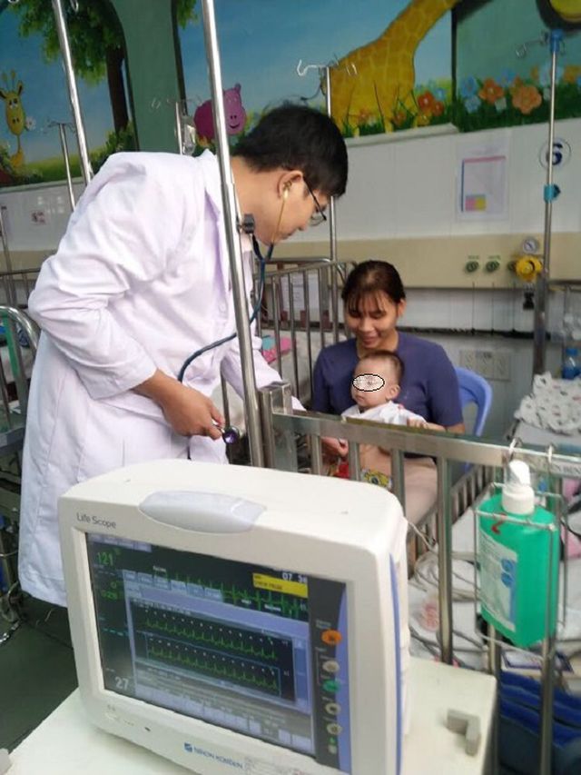 Cứu sống cháu bé 7 tháng tuổi mắc bệnh tim bẩm sinh