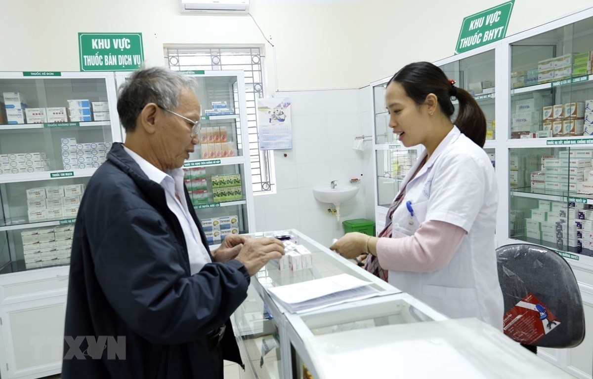 Bộ Y tế yêu cầu chấn chỉnh việc sử dụng thuốc ở cơ sở khám chữa bệnh