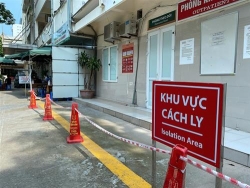 cach ly 235 nguoi lien quan den 2 ca mac covid 19 moi