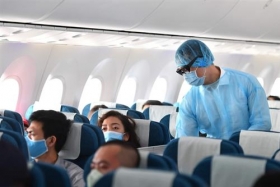 dung bay quoc te neu de phi cong tiep vien vi pham quy dinh cach ly