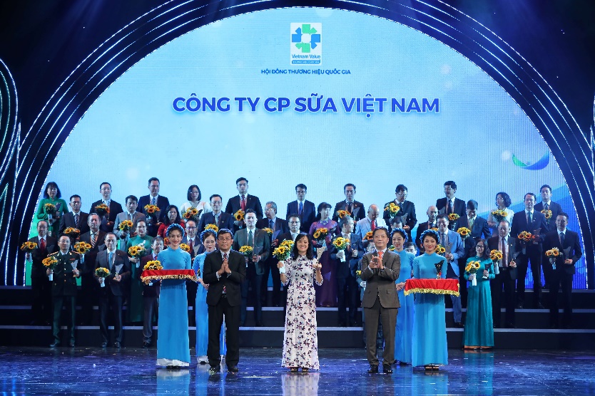 Vinamilk được vinh danh thương hiệu Quốc gia lần thứ 6 liên tiếp