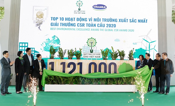 Vinamilk và Quỹ 1 triệu cây xanh cho Việt Nam hoàn thành hành trình ý nghĩa với 1.121.000 cây xanh được trồng