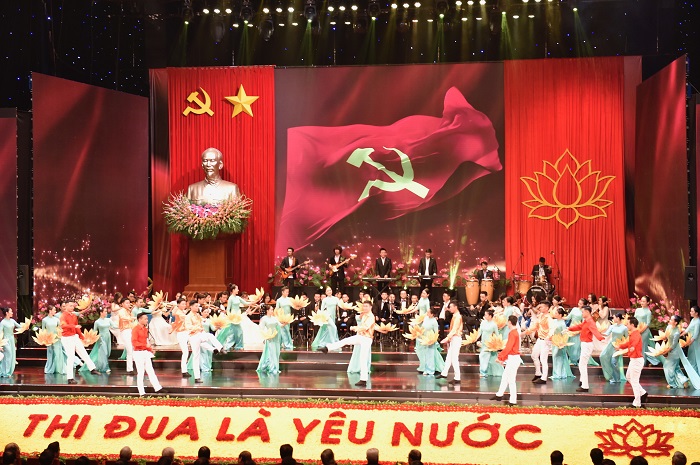 Thủ tướng Nguyễn Xu&acirc;n Ph&uacute;c: Kh&ocirc;ng thử th&aacute;ch n&agrave;o d&acirc;n tộc ta kh&ocirc;ng thể vượt qua