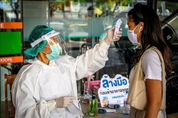 campuchia va lao canh giac voi dich covid tu thai lan