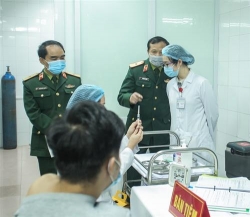 17 tinh nguyen tiep theo duoc tiem thu nghiem vac xin nano covax