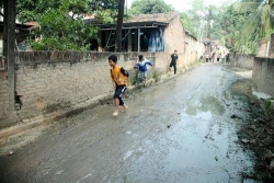 tam duong vinh phuc nguoi dan keu cuu vi trang trai lon gay o nhiem moi truong