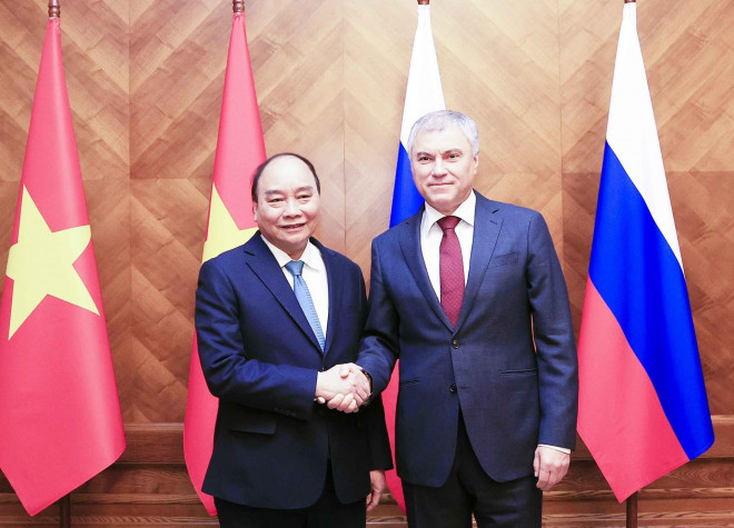 Việt Nam nhận chuyển giao công nghệ sản xuất vắc-xin Sputnik V chu trình đầy đủ của Nga