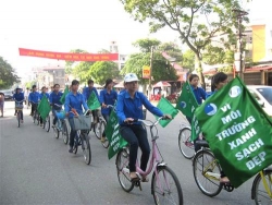pho bien tuyen truyen luat bao ve moi truong den tung dia phuong